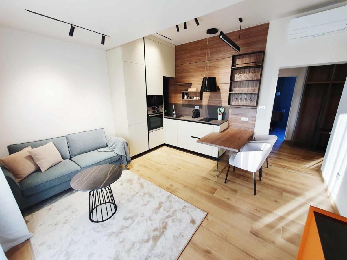 New Ana Design City Center Apartments Pula Exterior foto
